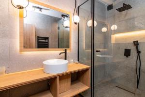 Koupelna v ubytování АПАРТАМЕНТ ЗА ГОСТИ ЕВЕЛИН + 17 fotografií