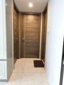 萨姆波罗Sky House BSD 3 Bedroom 70m2 View Pool Dan Garden的相册照片