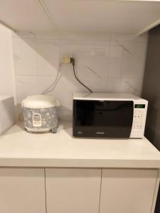 萨姆波罗Sky House BSD 3 Bedroom 70m2 View Pool Dan Garden的相册照片