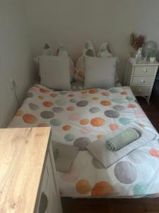Postel nebo postele na pokoji v ubytování Apartmán Eva