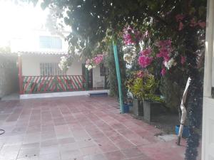 Aed väljaspool majutusasutust Cabaña Puerto Colombia CARNAVAL BARRANQUILLA 2025