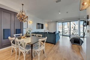 Nhà bếp/bếp nhỏ tại DEO PLAZA Premium Suites & Riverside by Downtown Apartments