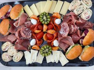 Jídlo v apartmánu nebo okolí