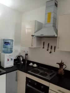 Una cocina o zona de cocina en Ocean view diani