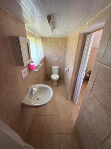 Ένα μπάνιο στο The Cottage Polokwane