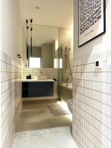 Kúpeľňa v ubytovaní Odrzańska 17B Apartment - Self Check-In 20h