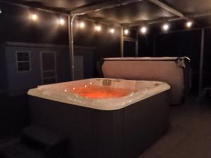 Fotografie z fotogalerie ubytování St Pete heated pool hot tub 5 min to the beach v destinaci St Petersburg