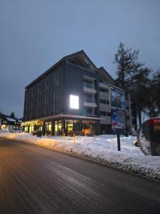 Budova, kde se aparthotel nachází