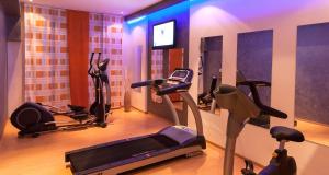 Fitness centrum a/nebo fitness zařízení v ubytování Best Western Airport Hotel Stella