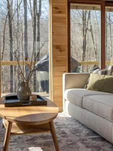 Gallery image of Modern Rustic Tiny Home in the Catskills in Roscoe +18 photos