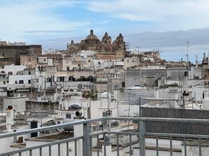 Udsigt til Ostuni eller udsigt til byen taget fra lejligheden