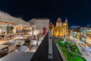 Restaurace v ubytování Nueve 25 Hotel Boutique