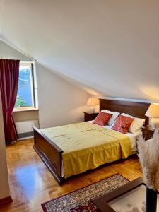 Posteľ alebo postele v izbe v ubytovaní Villa Rava Hotel & restaurant + 37 fotografií