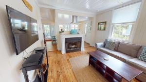 Et tv og/eller underholdning på Folly Bungalow