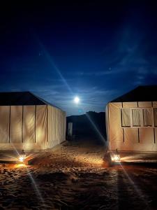 Foto sihtkohas Mhamid asuva majutusasutuse Bivouac Luna galeriist