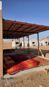 Foto sihtkohas Mhamid asuva majutusasutuse Bivouac Luna galeriist