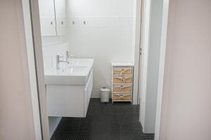 Bilik mandi di Enge Station - Private Room Jura
