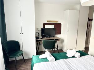 Voodi või voodid majutusasutuse Hotell City Karlshamn toas