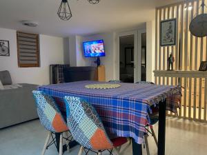TV a/nebo společenská místnost v ubytování Apartman Vesna