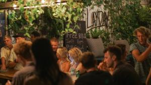 Hosté ubytování Lay Day Hostel Canggu