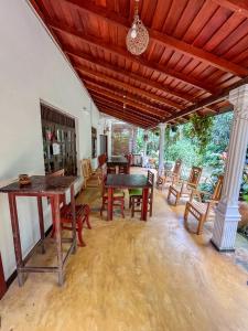 Foto Tangalles asuva majutusasutuse Abraham Beach House galeriist