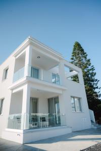 Το κτήριο όπου στεγάζεται  το διαμέρισμα