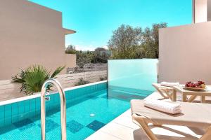 Bazén v ubytování ST CONSTANTIN SEA HOTEL & SPA RESORT nebo v jeho okolí