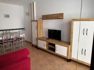 Billede fra billedgalleriet på A H RENTALS Columbra Amplio adosado a 100 mtrs playa Piscina Parking i Peñíscola