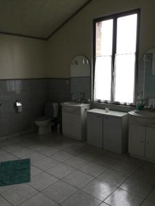 Koupelna v ubytování Auberge Gordonienne