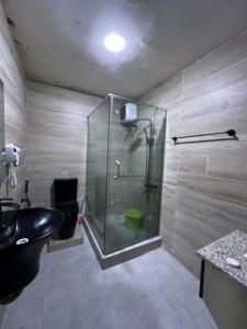 Koupelna v ubytování Lavera Hotel
