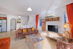 Khu vực ghế ngồi tại Villa Hisarönü, Fethiye Center Luxury