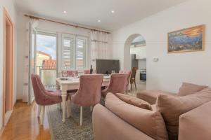 Gallery image of Villa Mimoza in Baška Voda +101 photos