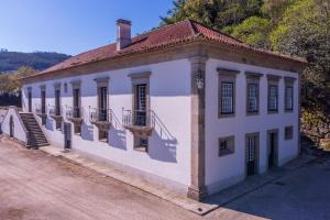 Gallery image of Casa de Vilela - casa senhorial exclusiva perto do Porto para até 15 pessoas in Santo Tirso +47 photos