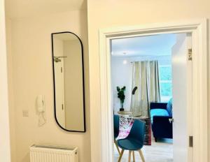 Φωτογραφία από το άλμπουμ του Dover port town centre Comfy Flat with Parking στο Ντόβερ +4 φωτογραφίες