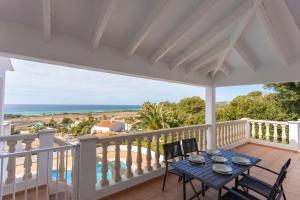 Μπαλκόνι ή βεράντα στο Villa Sol B - Breathtaking Sea Views and large shared pool