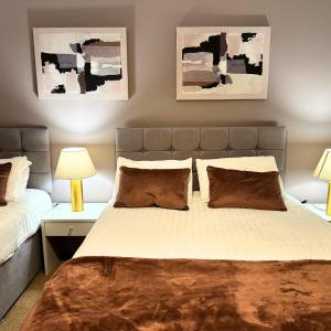 Postel nebo postele na pokoji v ubytování Spacious 2 bedroom apartment in Killarney