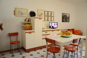 TV a/nebo společenská místnost v ubytování Brigitta Flat