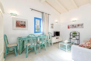 Μια τηλεόραση ή/και κέντρο ψυχαγωγίας στο Domos Pintadas -Happy Rentals