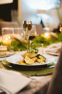 Φαγητό σε αυτό το καταφύγιο ή κάπου εκεί κοντά