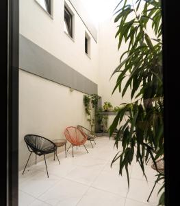 Patio nebo venkovní prostory v ubytování Athens Center luxury Suites 2