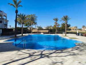 Basen w obiekcie Beautiful apartment at La Torre Golf Resort with large terrace - MO4212LT lub w pobliżu