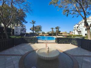 Basen w obiekcie Beautiful apartment at La Torre Golf Resort with large terrace - MO4212LT lub w pobliżu