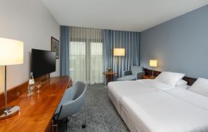 TV a/nebo společenská místnost v ubytování Maritim Hotel Darmstadt