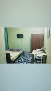 Postel nebo postele na pokoji v ubytování Ekm Hotel