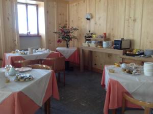 Toit of the bed and breakfast aladel või selle läheduses