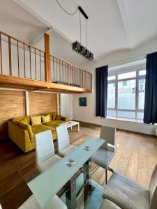 Część wypoczynkowa w obiekcie REMA Apartments 1080