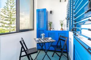 Un balcón o terraza en Manzoni17, moderno appartamento a 100 mt dal mare - Marea Stays Collection
