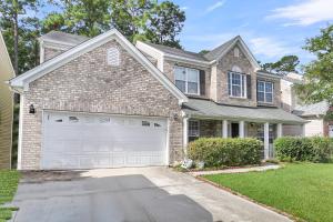 サマービルにあるCozy 4-bed, 2-bath Spacious Family Homeのギャラリーの写真