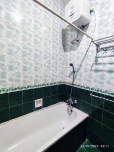 Ένα μπάνιο στο Villa Sa'adah 4 +6 φωτογραφίες