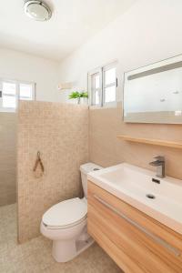 Ένα μπάνιο στο Casa para descansar y disfrutar la vida en el mar